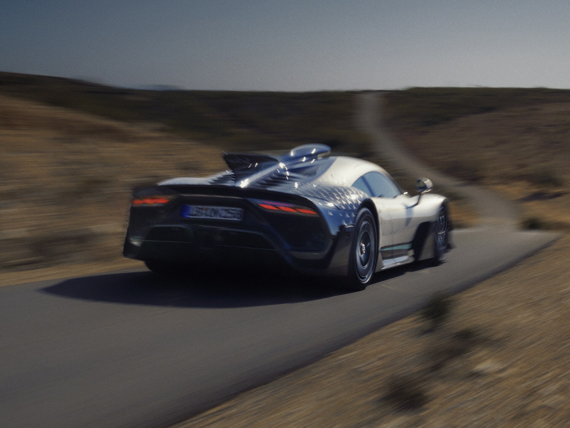 突破常規 | 品牌 | Mercedes-AMG Mercedes-AMG 突破常規的價值。